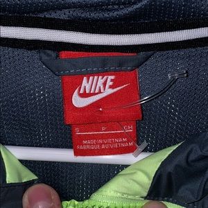 Nike Jackets & Coats - Nike Windbreaker Nike Jackets & Coats - Nike Windbreaker